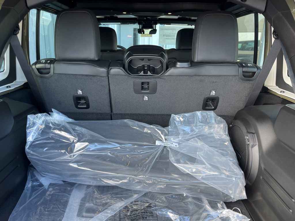 New 2026 Jeep Wrangler Unlimited Rubicon 392 image 41