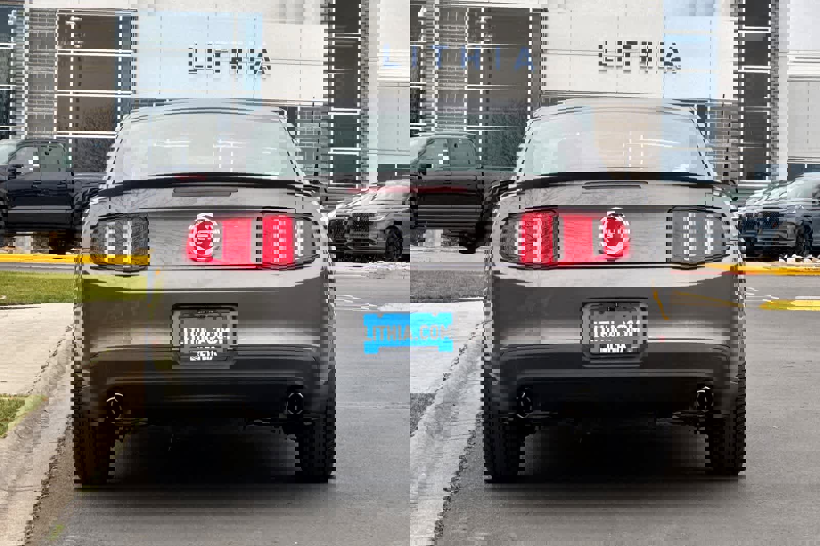 Used 2010 Ford Mustang GT image 7