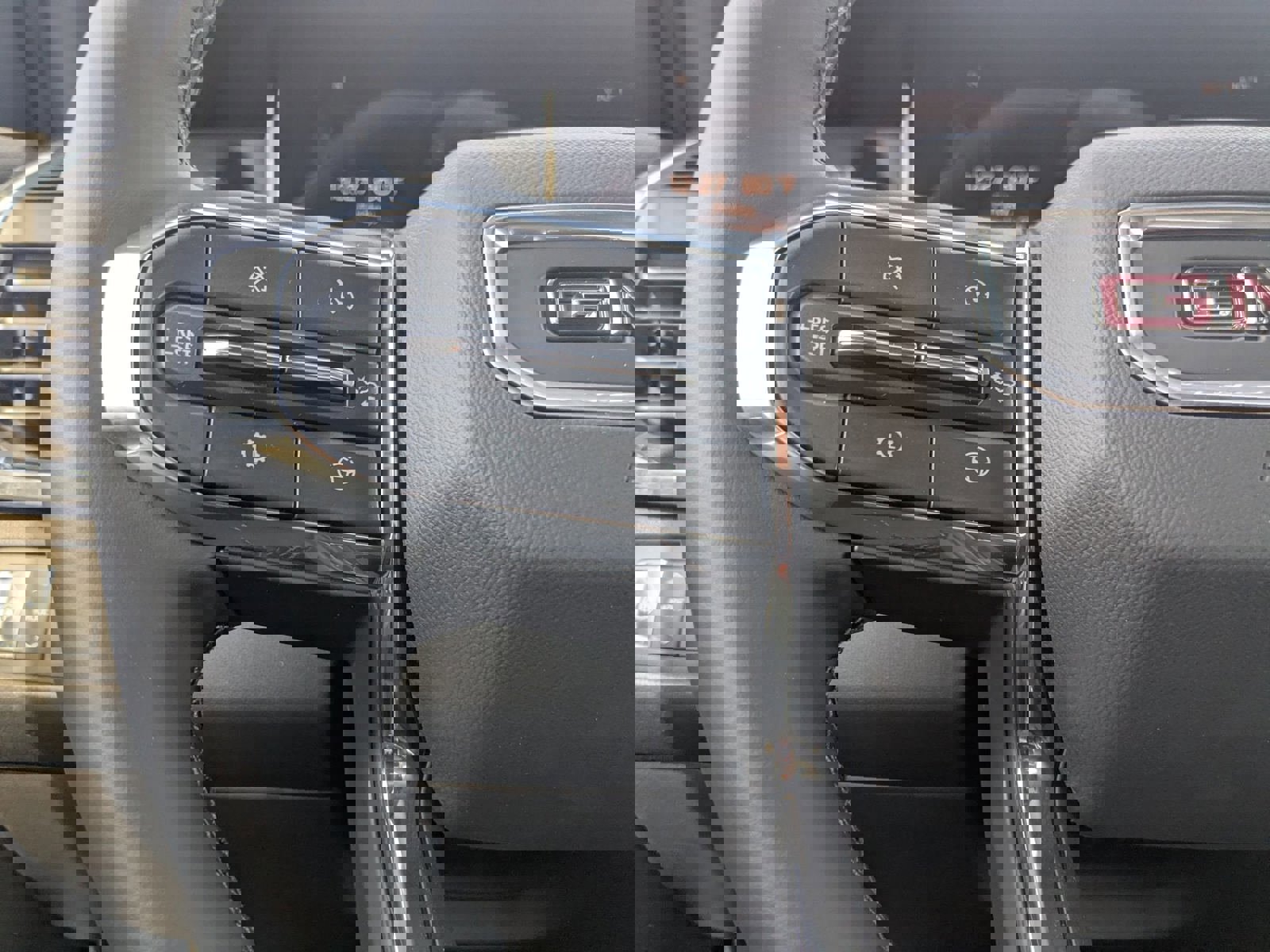 New 2026 GMC Acadia Elevation w/ Super Cruise Package image 13