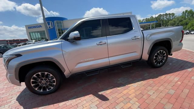 Used 2024 Toyota Tundra Limited AWD/4WD image 6