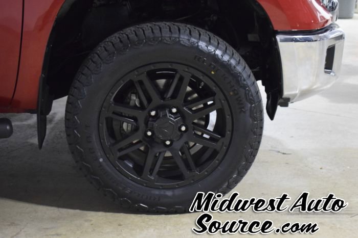 Used 2020 Toyota Tundra Limited AWD/4WD image 11