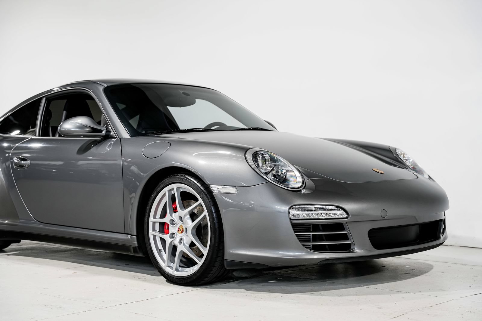 Used 2009 Porsche 911 Carrera 4S AWD/4WD image 40