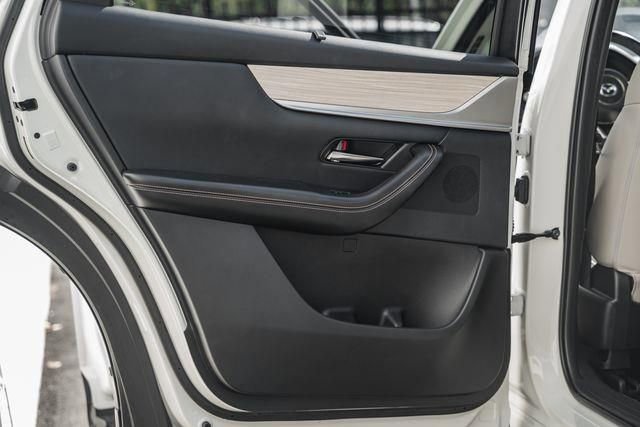 Used 2024 MAZDA CX-90 3.3 Turbo w/ Preferred Package image 36