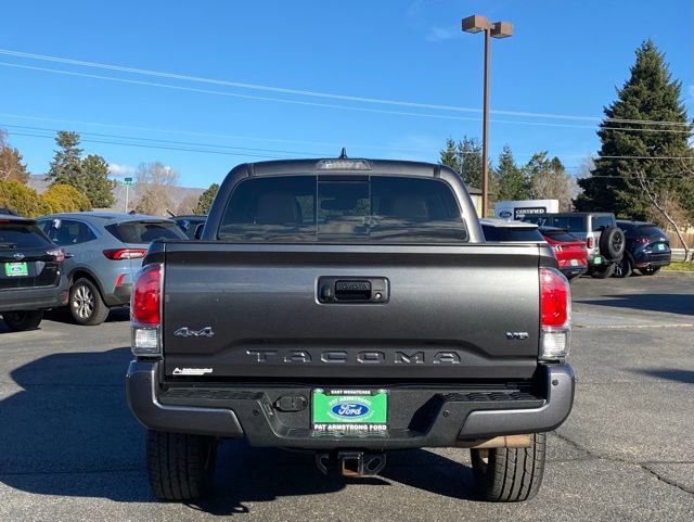Used 2018 Toyota Tacoma Limited image 5