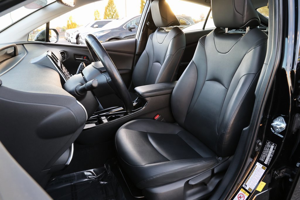 Certified 2022 Toyota Prius XLE w/ Advanced Technology Package image 18