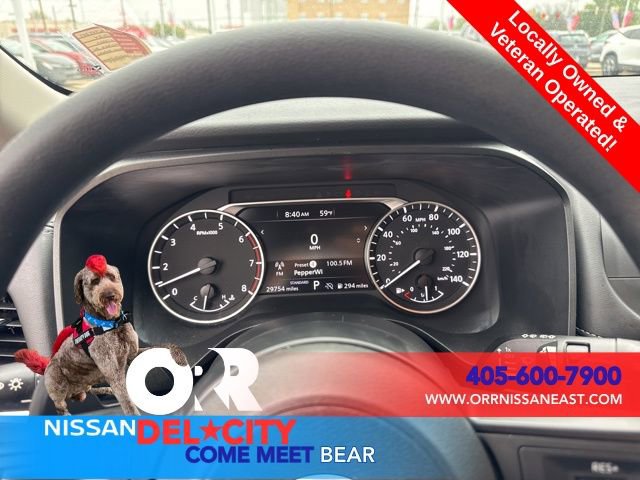 Used 2024 Nissan Rogue SV FWD image 15