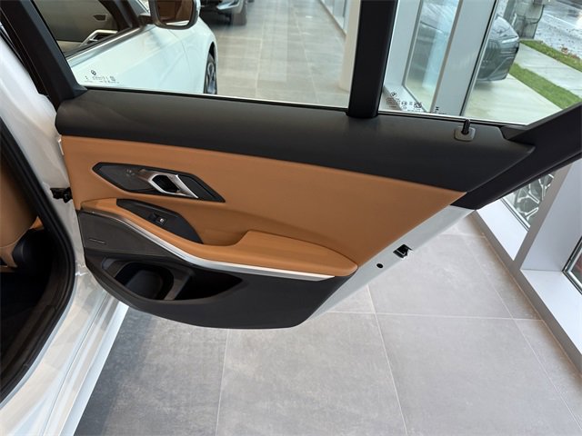 New 2025 BMW 330i xDrive Sedan w/ Premium Package image 34