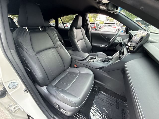 Used 2021 Toyota Venza XLE w/ Softex Package AWD/4WD image 25