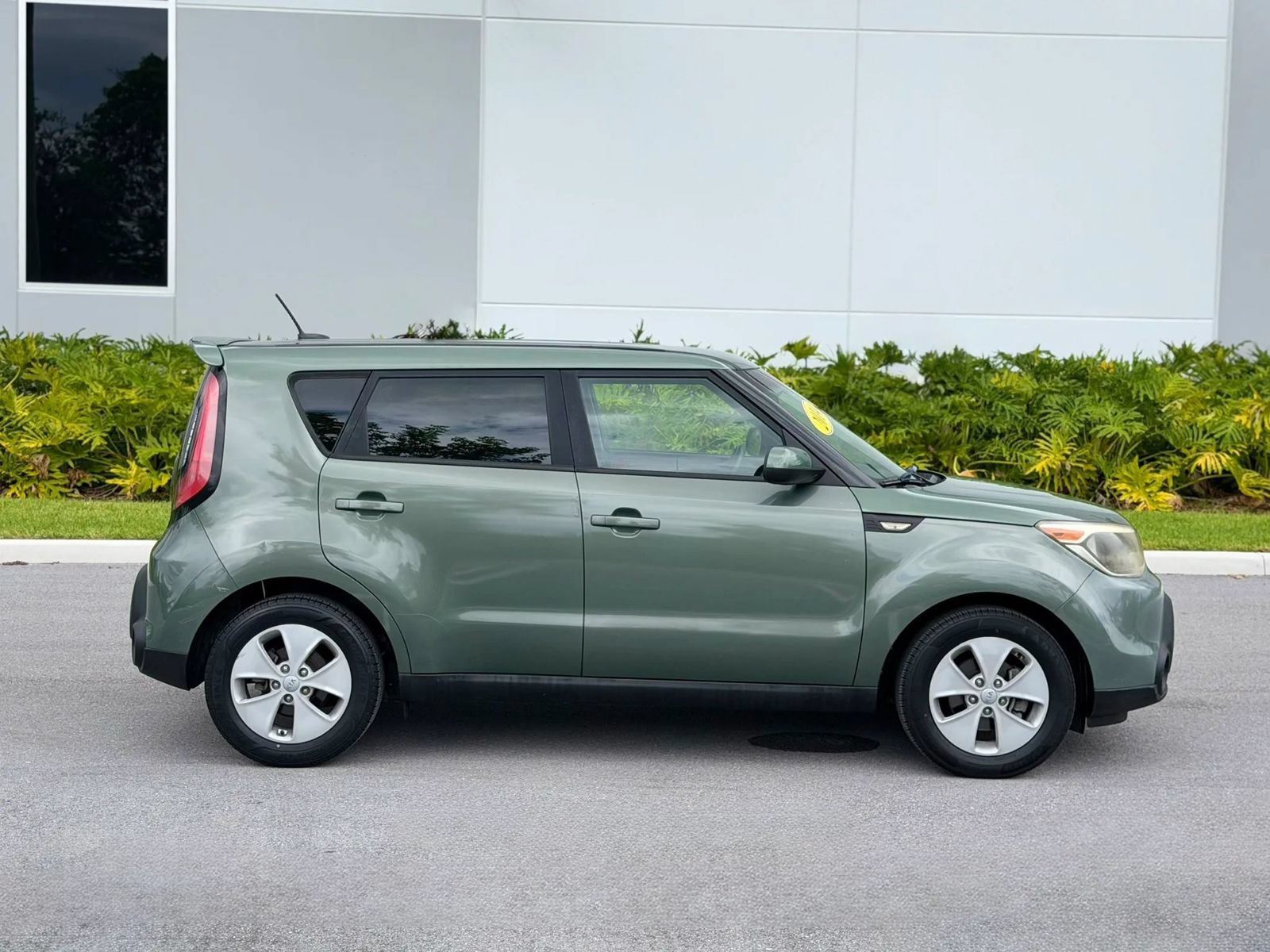 Used 2014 Kia Soul FWD image 4