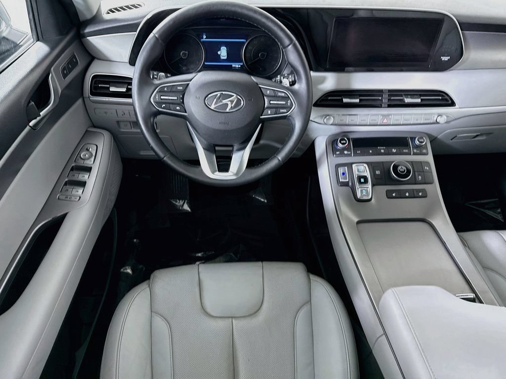Certified 2022 Hyundai Palisade SEL w/ 8P Bench Seat Package FWD image 4