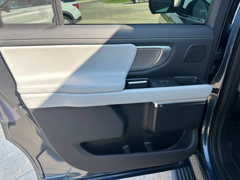New 2027 Ford Expedition Max Platinum w/ Driver's Package AWD/4WD image 26