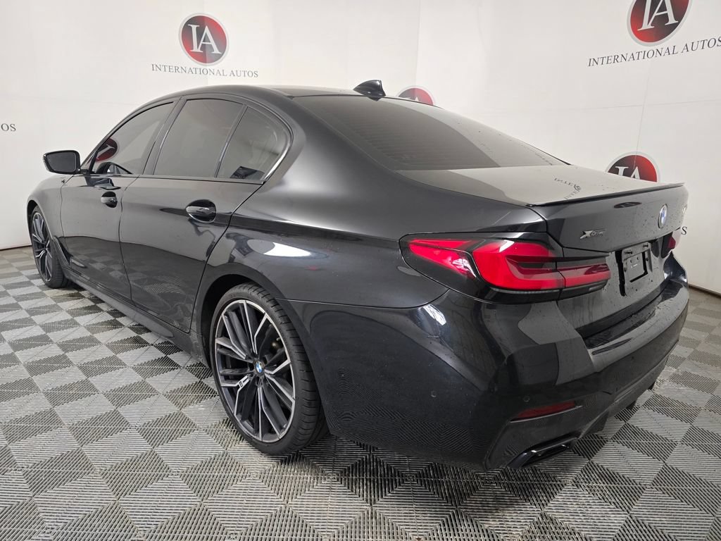 Used 2023 BMW M550i xDrive w/ Executive Package AWD/4WD image 7