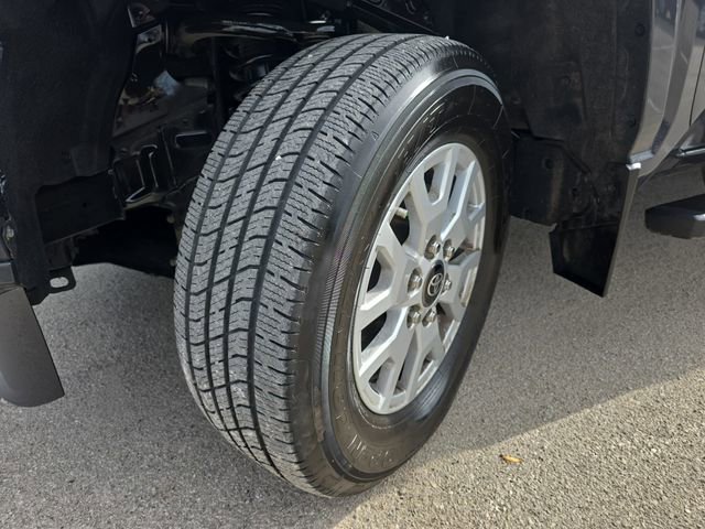 Used 2024 Toyota Tacoma SR5 image 30