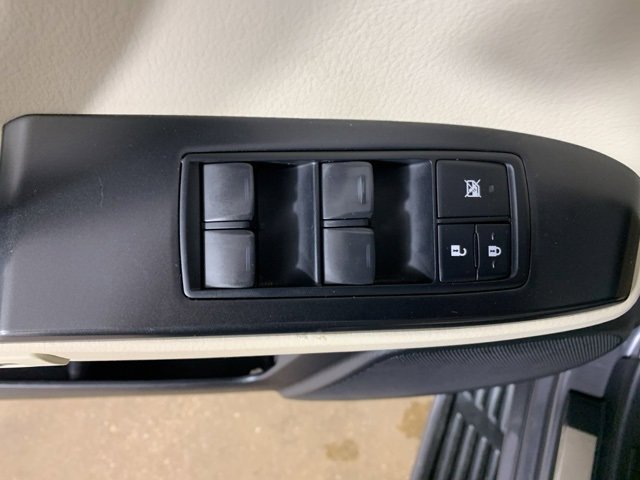 Used 2023 Lexus GX 460 Premium w/ Premium Package image 20