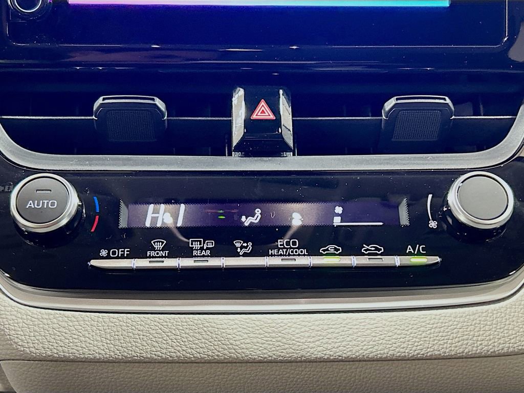 Used 2026 Toyota Corolla LE image 13