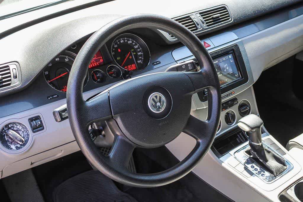 Used 2007 Volkswagen Passat 2.0T image 17