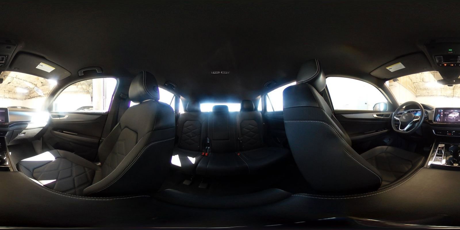 Used 2025 Volkswagen Atlas Cross Sport SE image 42