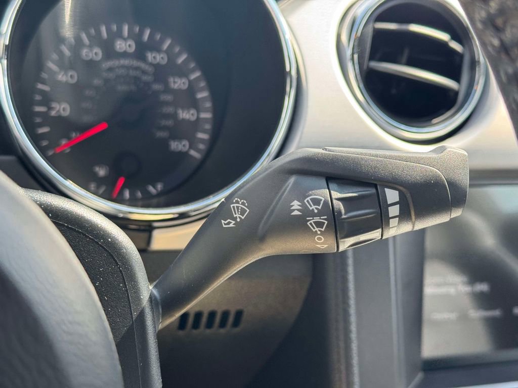 Used 2016 Ford Mustang Premium RWD image 23