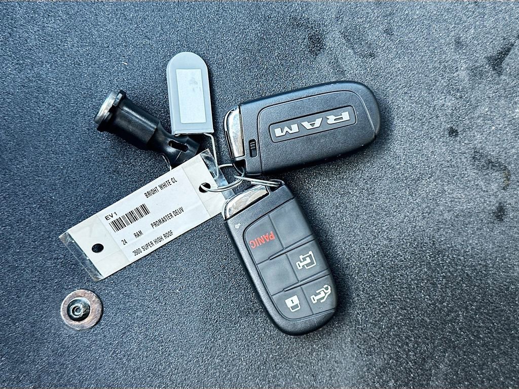 Used 2024 RAM ProMaster 3500 w/ Delivery Van Package image 35