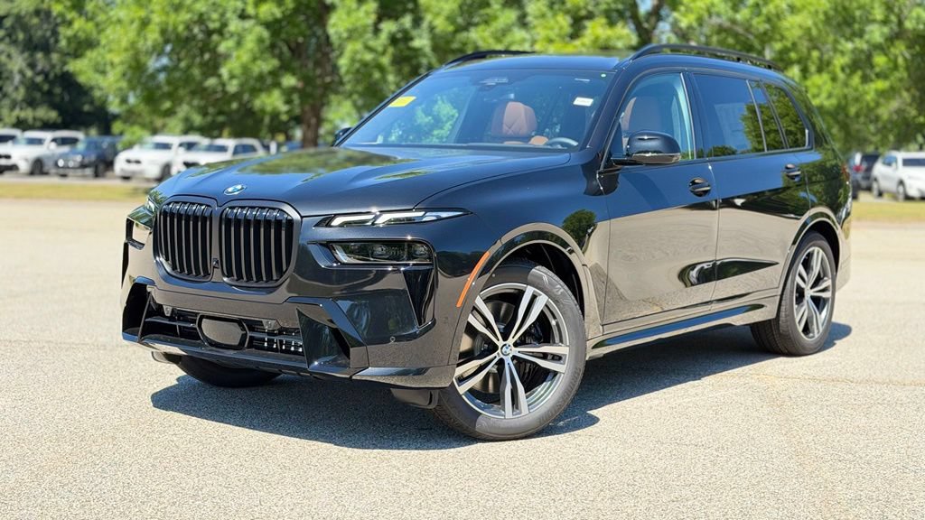 New 2027 BMW X7 xDrive40i w/ M Sport Package