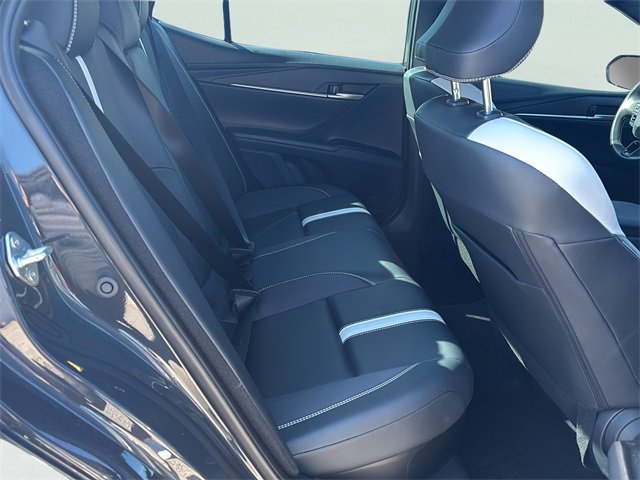 Used 2025 Toyota Camry SE image 13