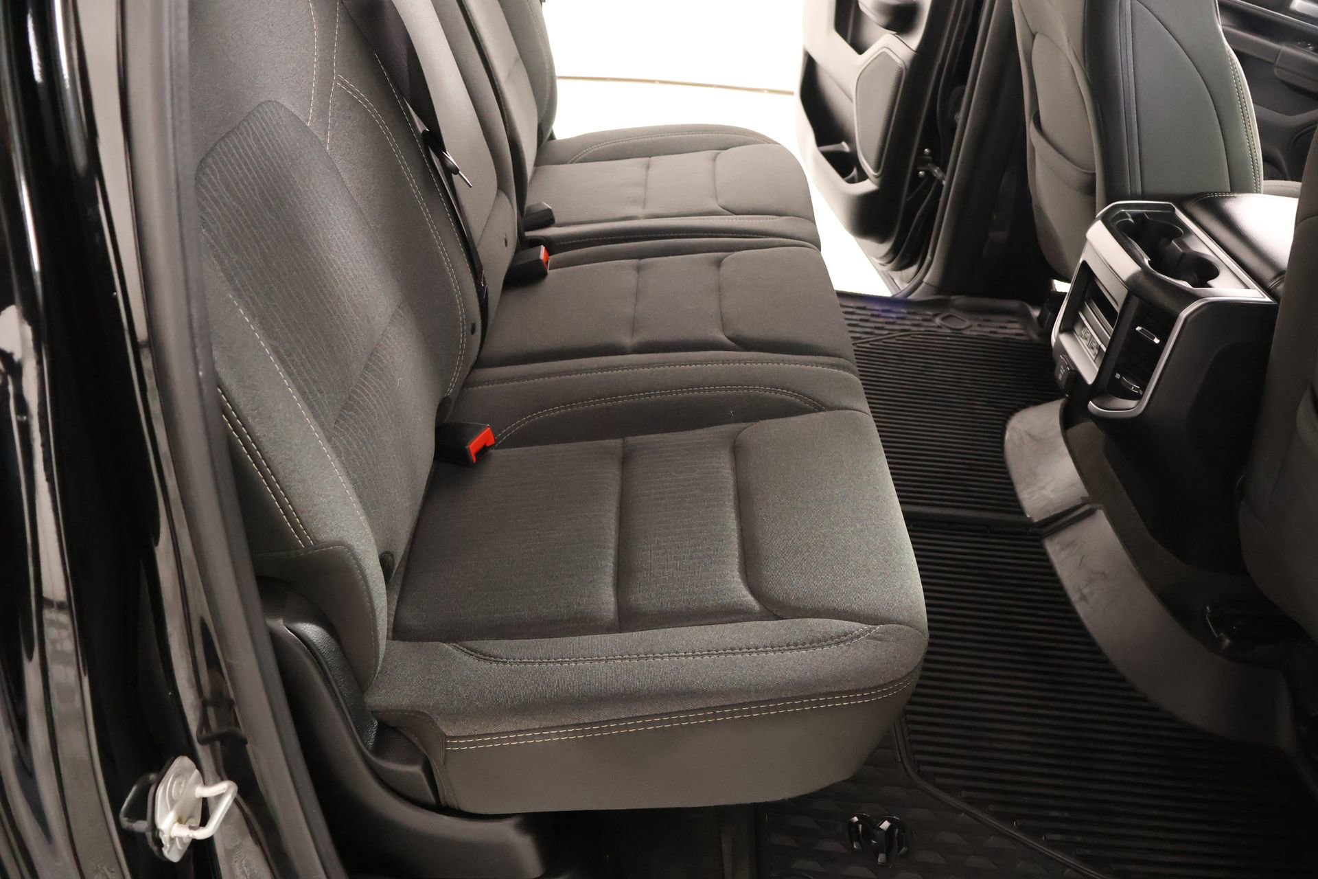 Used 2020 RAM 1500 Big Horn AWD/4WD image 14