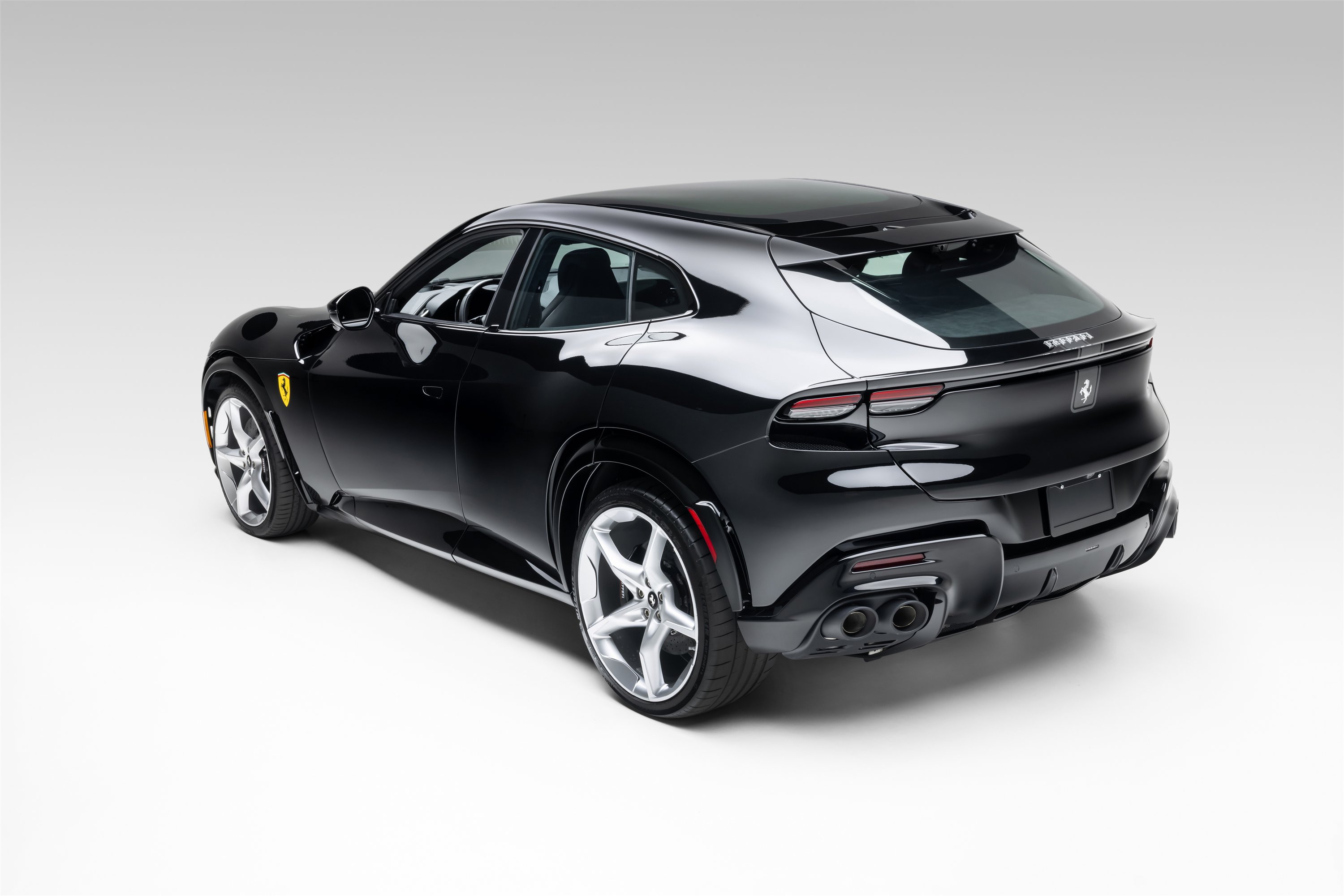Used 2026 Ferrari Purosangue AWD/4WD image 4