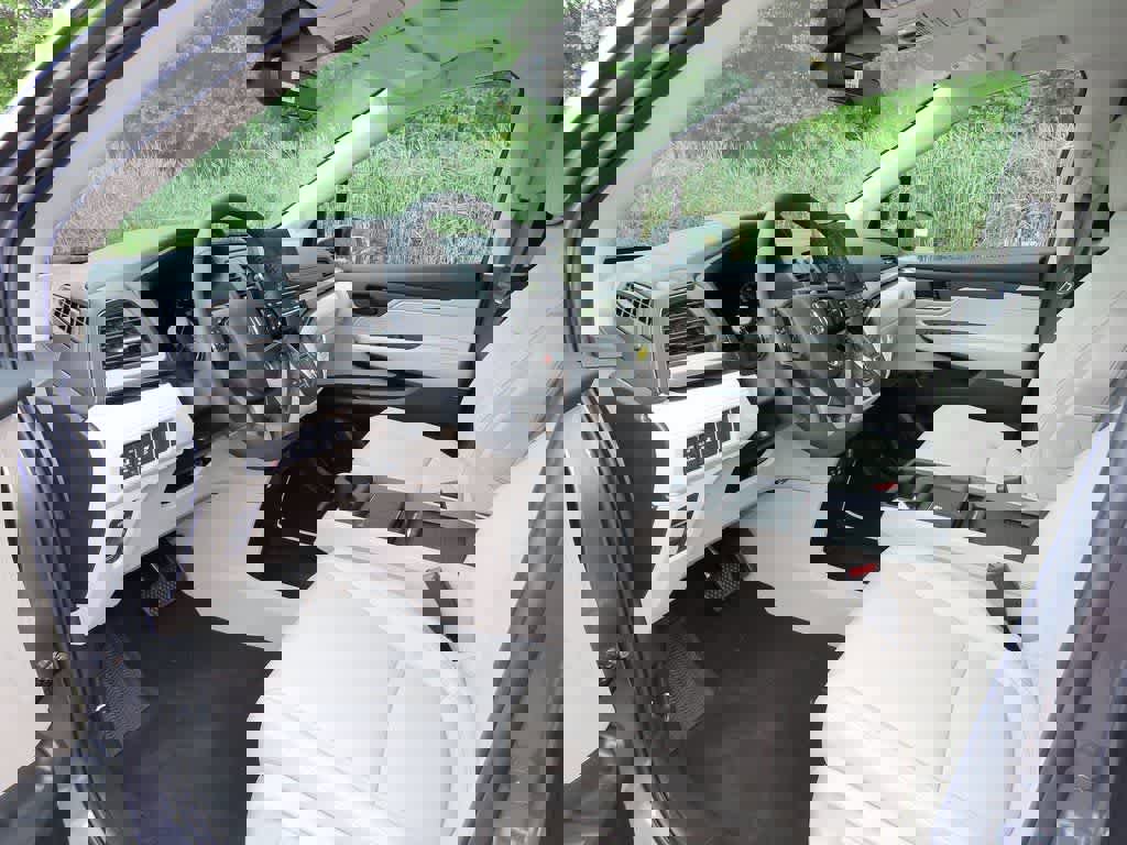 New 2026 Honda Odyssey EX-L image 2