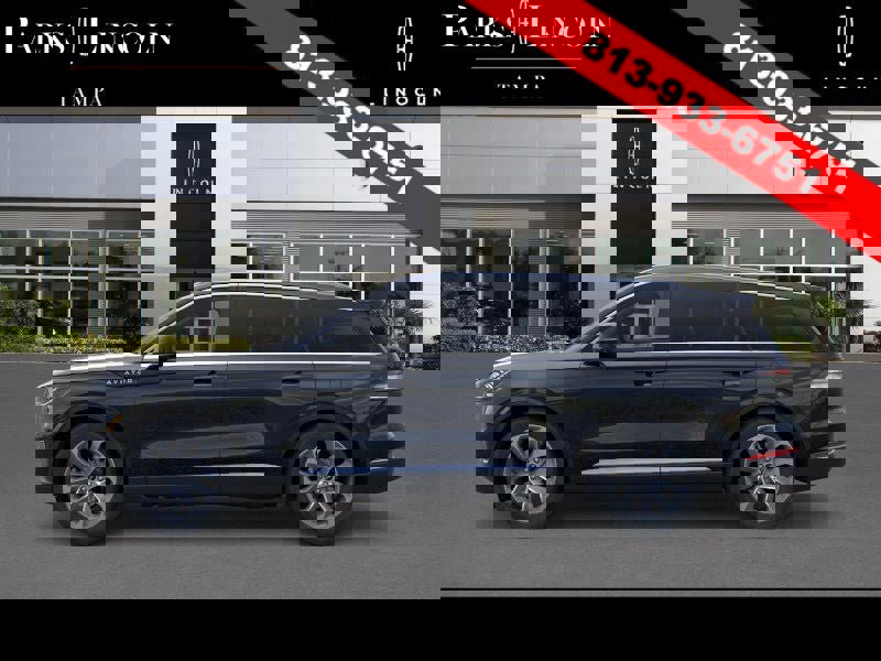 New 2026 Lincoln Aviator 2WD image 3