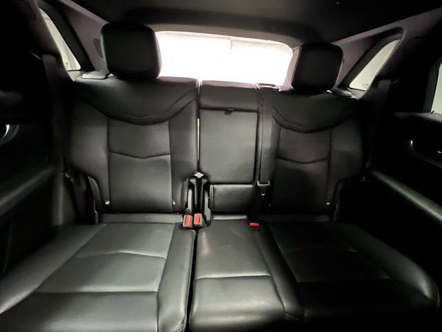 Certified 2025 Cadillac XT5 Premium Luxury FWD image 18
