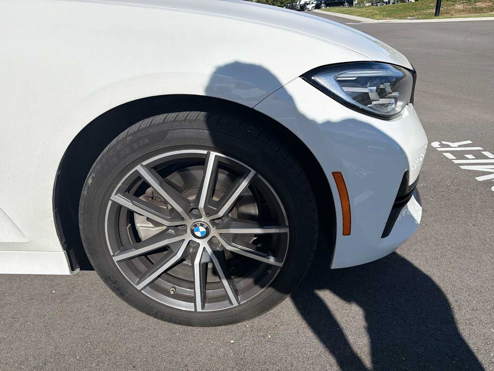Used 2020 BMW 330i xDrive Sedan w/ Premium Package AWD/4WD image 13
