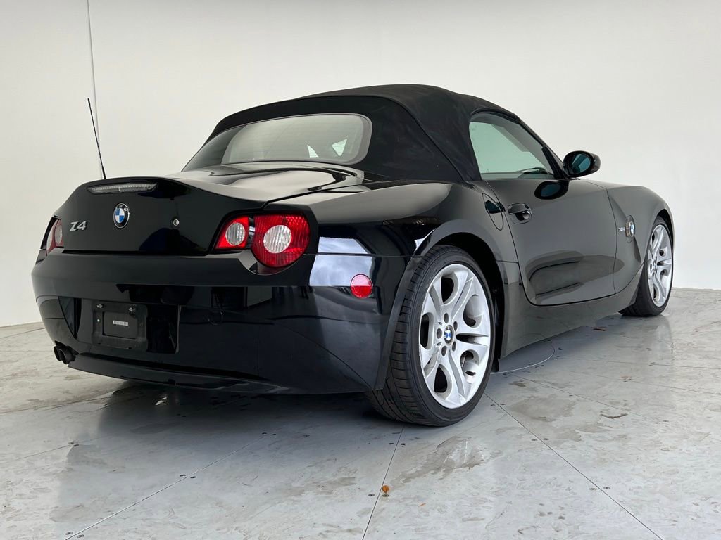Used 2005 BMW Z4 3.0i RWD image 6