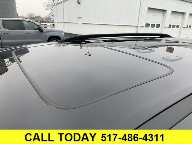 Certified 2023 Chevrolet Traverse RS image 19