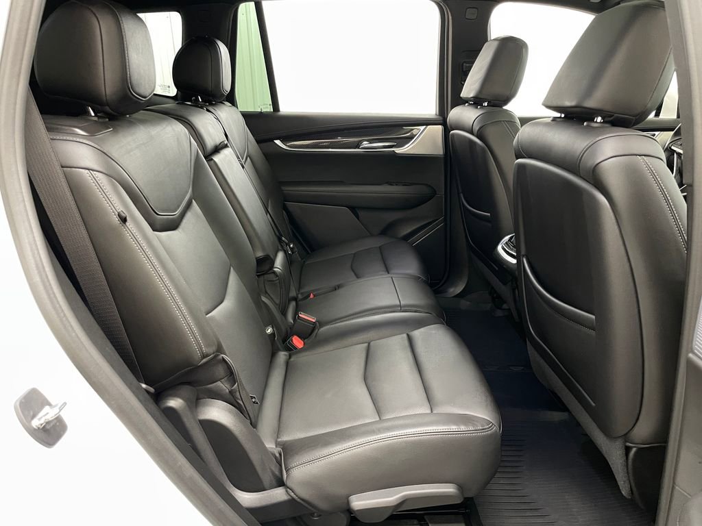 Used 2024 Cadillac XT6 Sport w/ Technology Package image 46