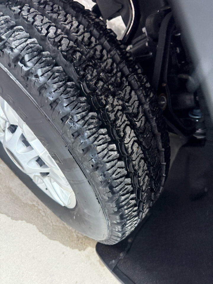 Used 2025 Chevrolet Silverado 2500 W/T w/ WT/CX Safety Package image 8