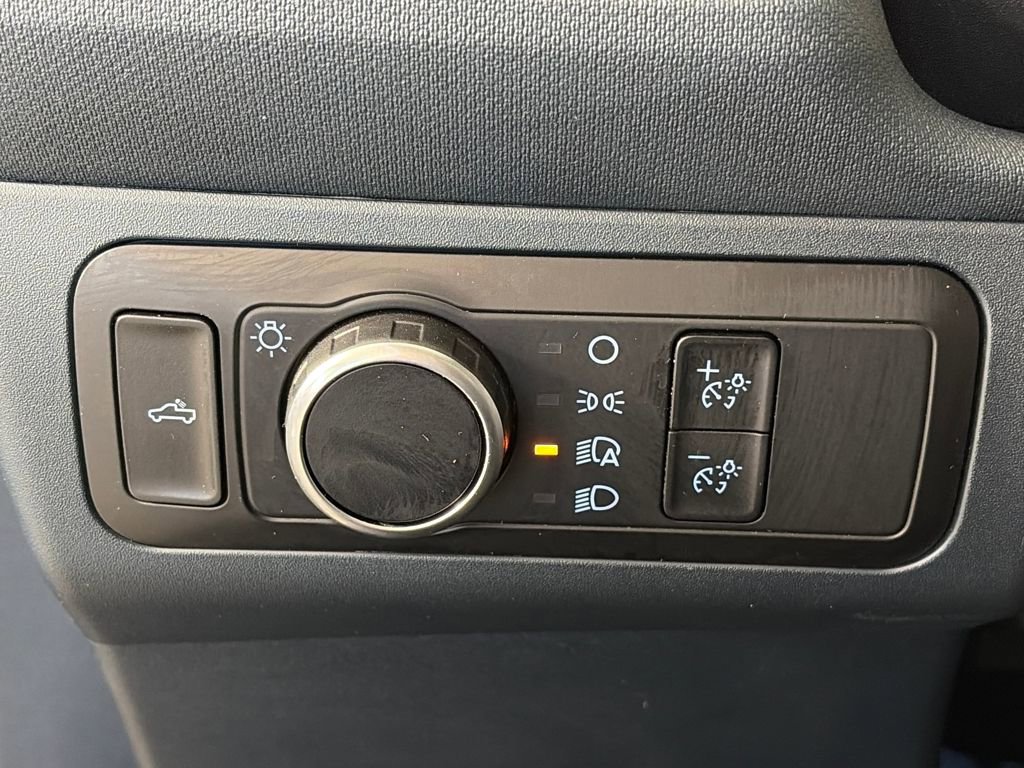 Certified 2023 Ford Maverick Lariat w/ Lariat Luxury Package image 24