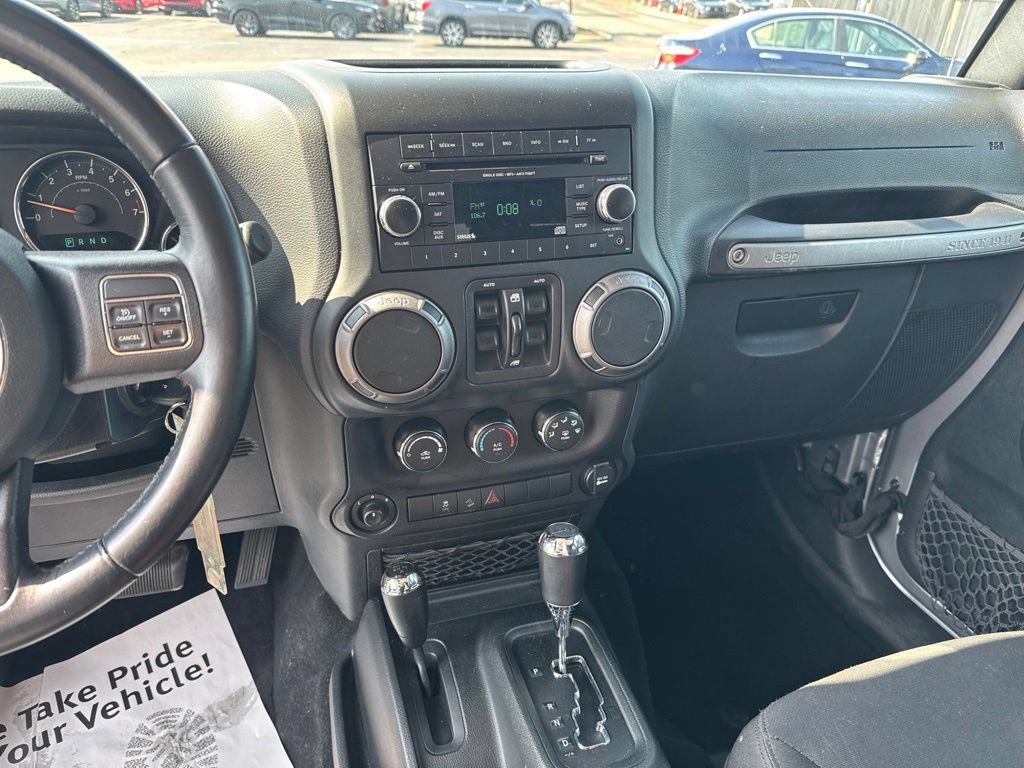 Used 2018 Jeep Wrangler Unlimited Sport S AWD/4WD image 15
