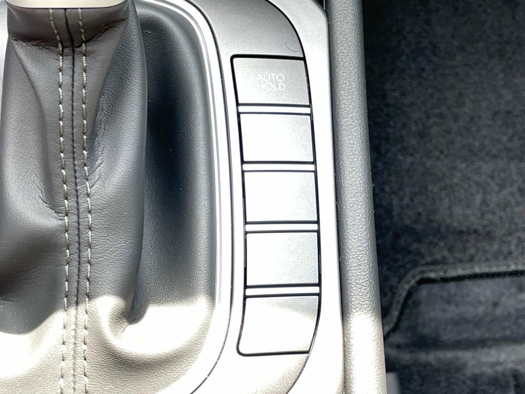 New 2025 Hyundai Kona SEL image 27