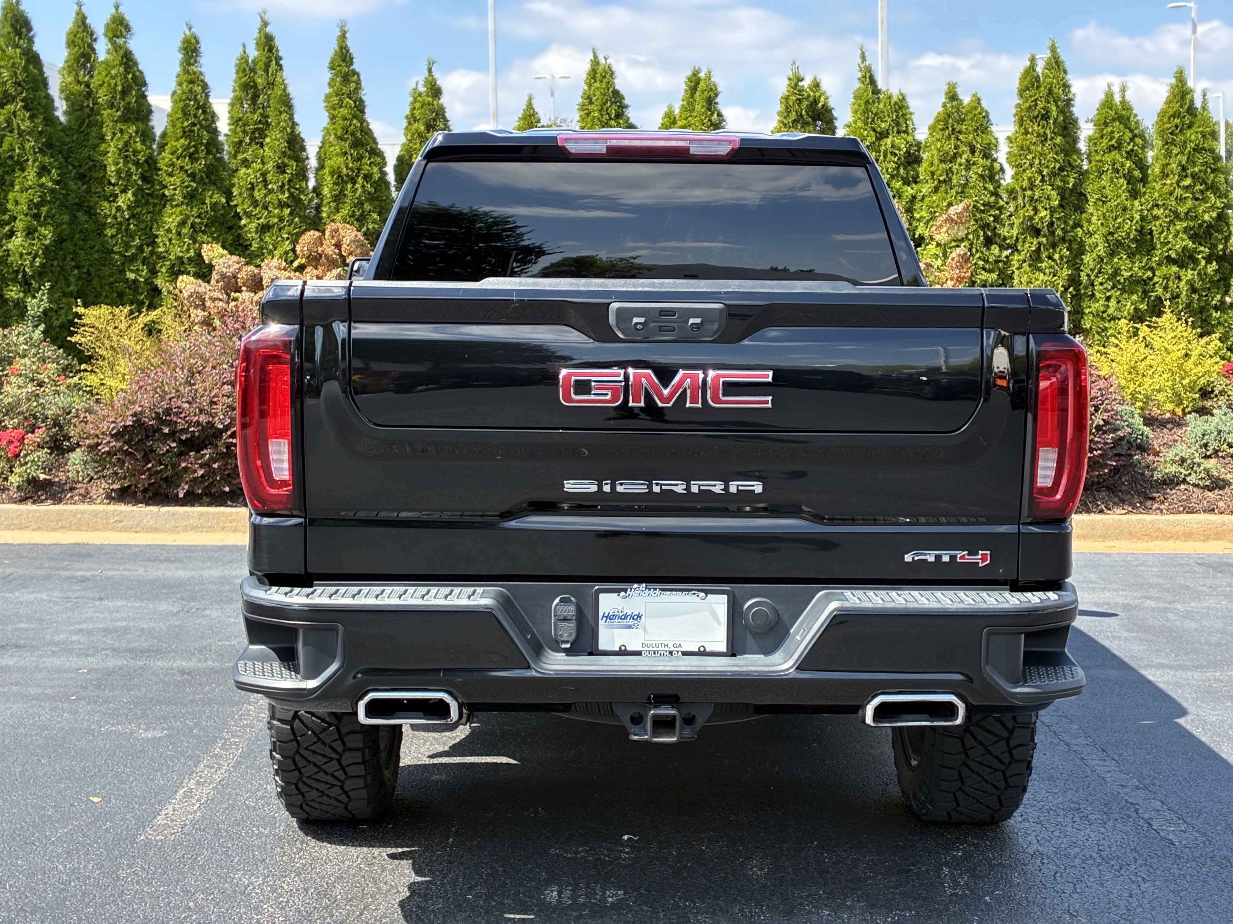 Used 2022 GMC Sierra 1500 AT4 AWD/4WD image 9
