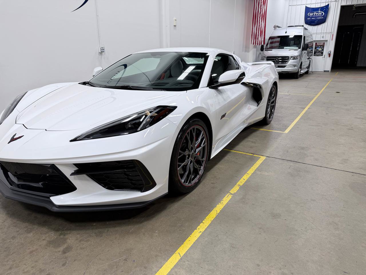Used 2023 Chevrolet Corvette Stingray Premium Conv w/ Z51 Performance Package RWD image 21