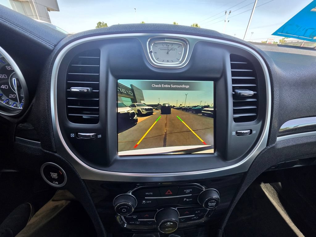 Used 2021 Chrysler 300 Touring L w/ Popular Equipment Group AWD/4WD image 21