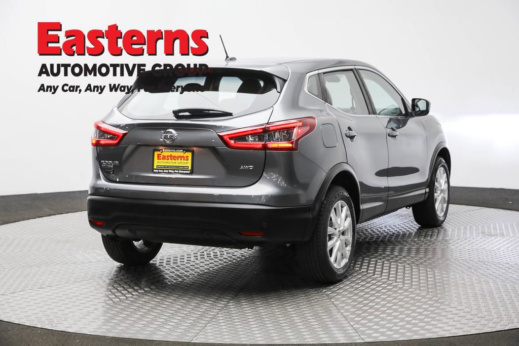 Used 2021 Nissan Rogue Sport S image 5