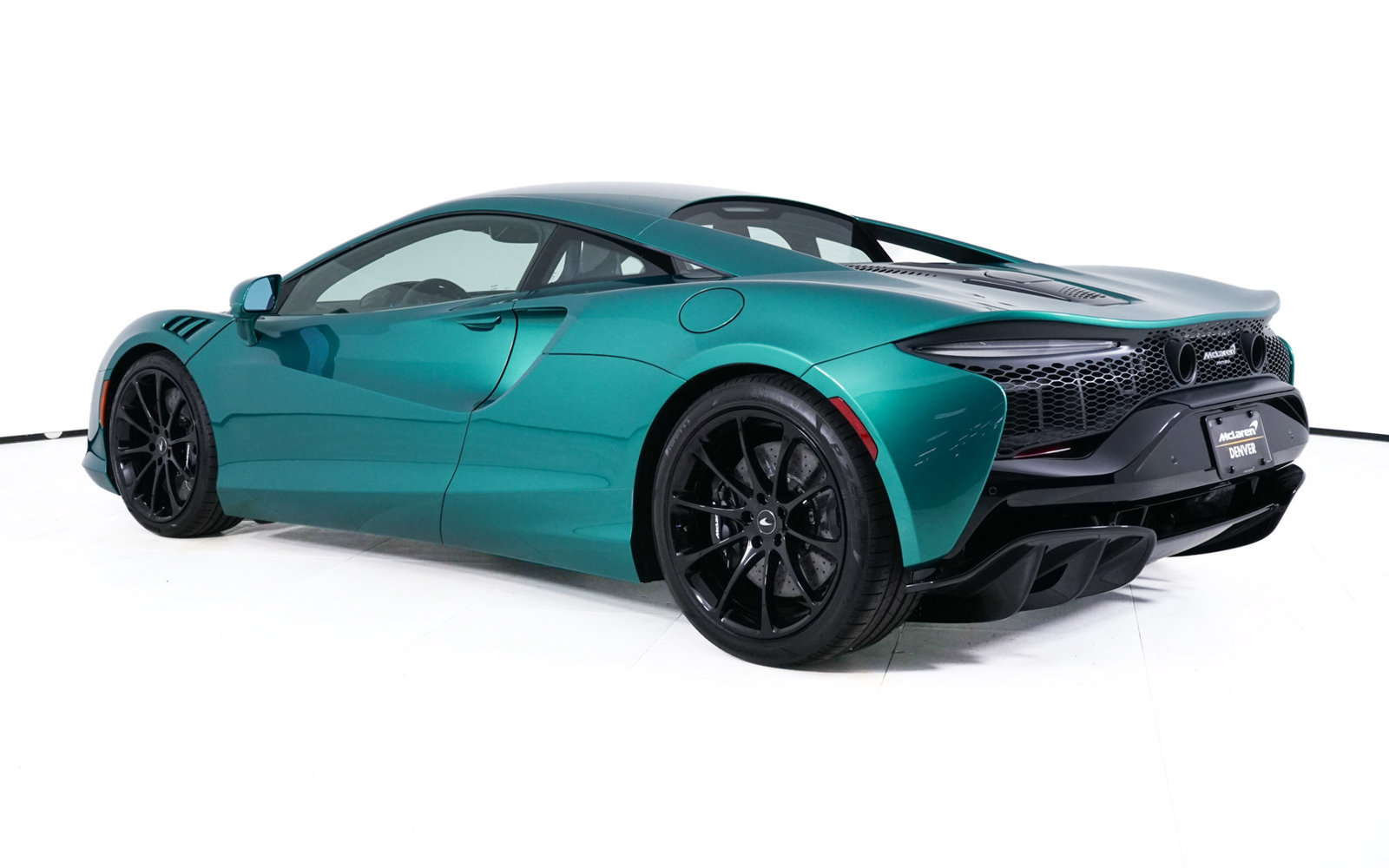 New 2027 McLaren Artura RWD image 3