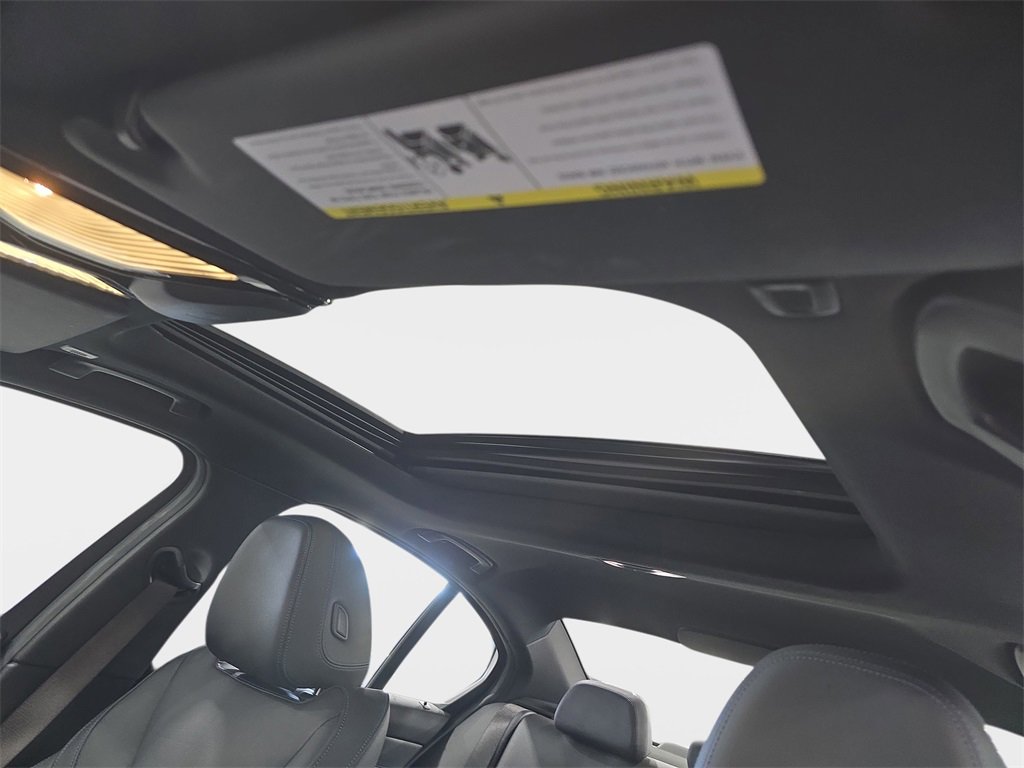 Used 2023 BMW M340i w/ Premium Package image 25