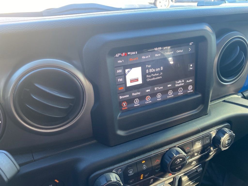 Used 2021 Jeep Gladiator Sport image 10