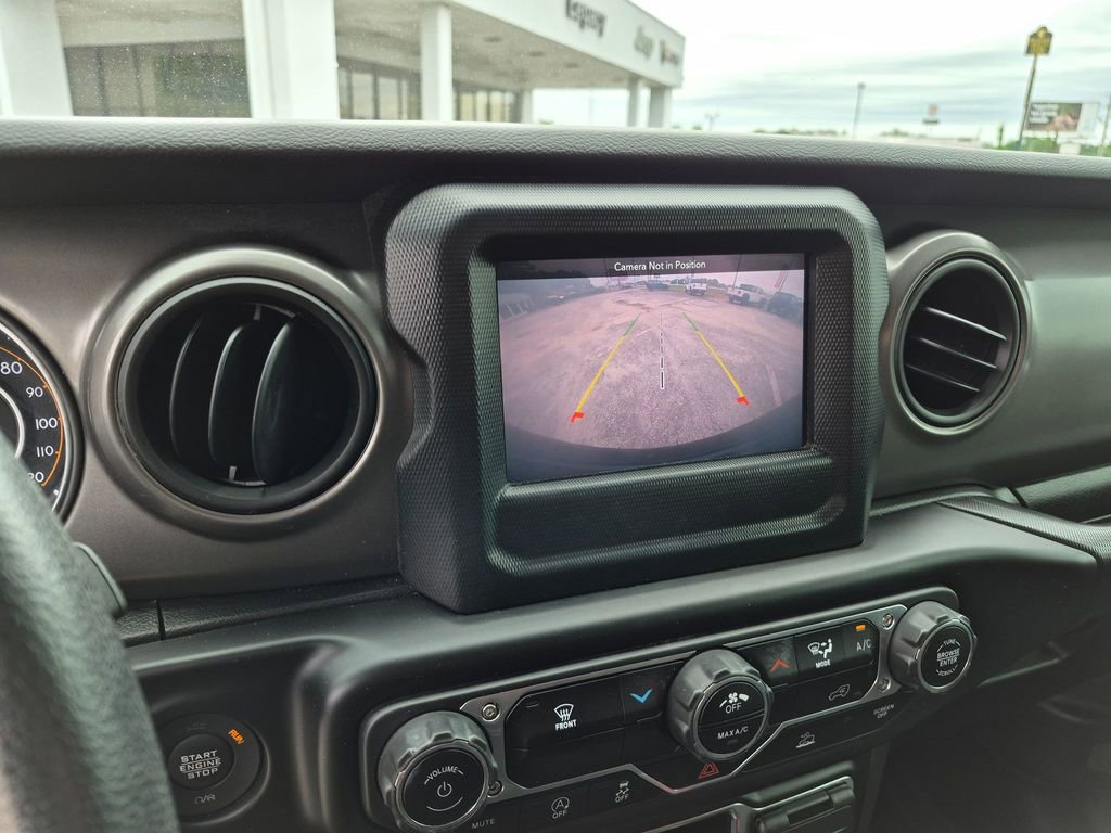 Used 2022 Jeep Wrangler Sport AWD/4WD image 20