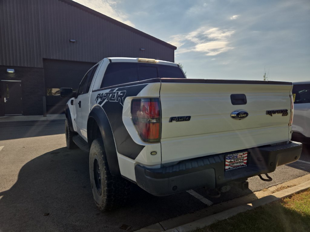 Used 2014 Ford F150 Raptor w/ Equipment Group 801A Luxury AWD/4WD image 2