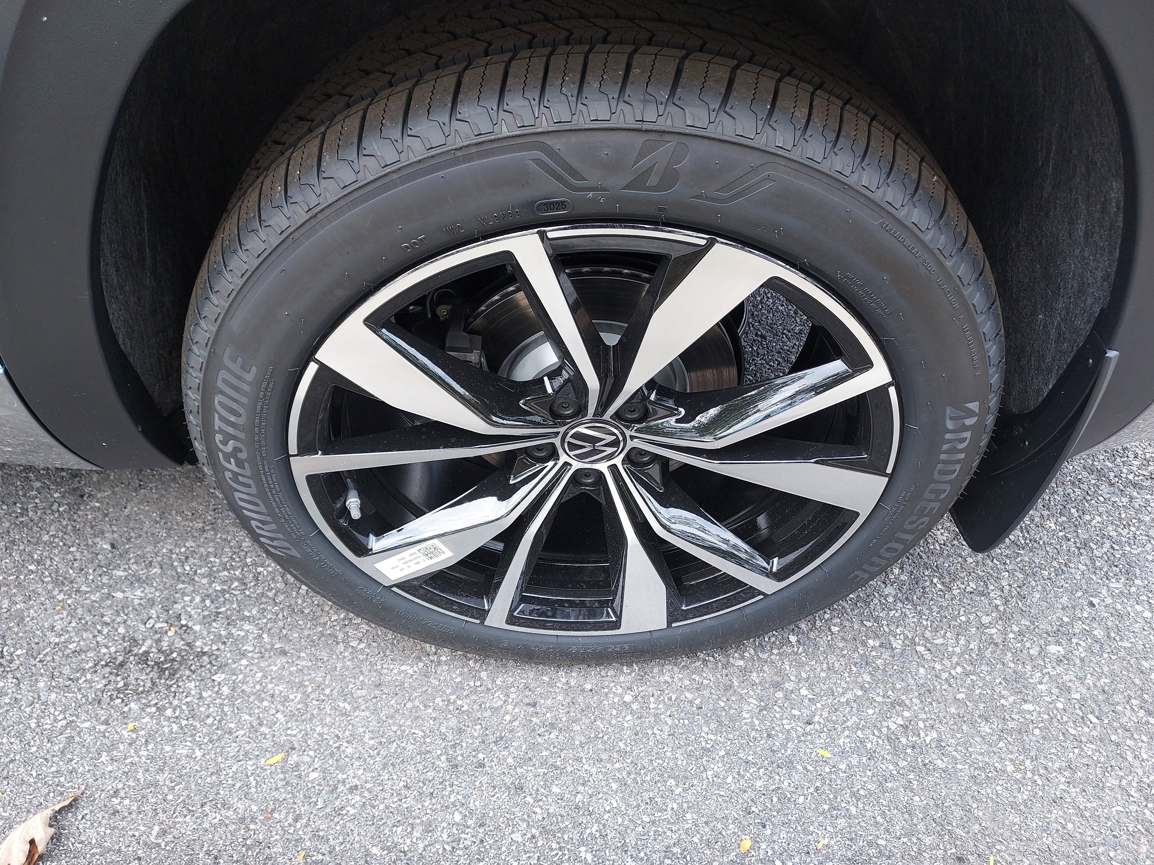 New 2026 Volkswagen Atlas SEL Premium R-Line image 10