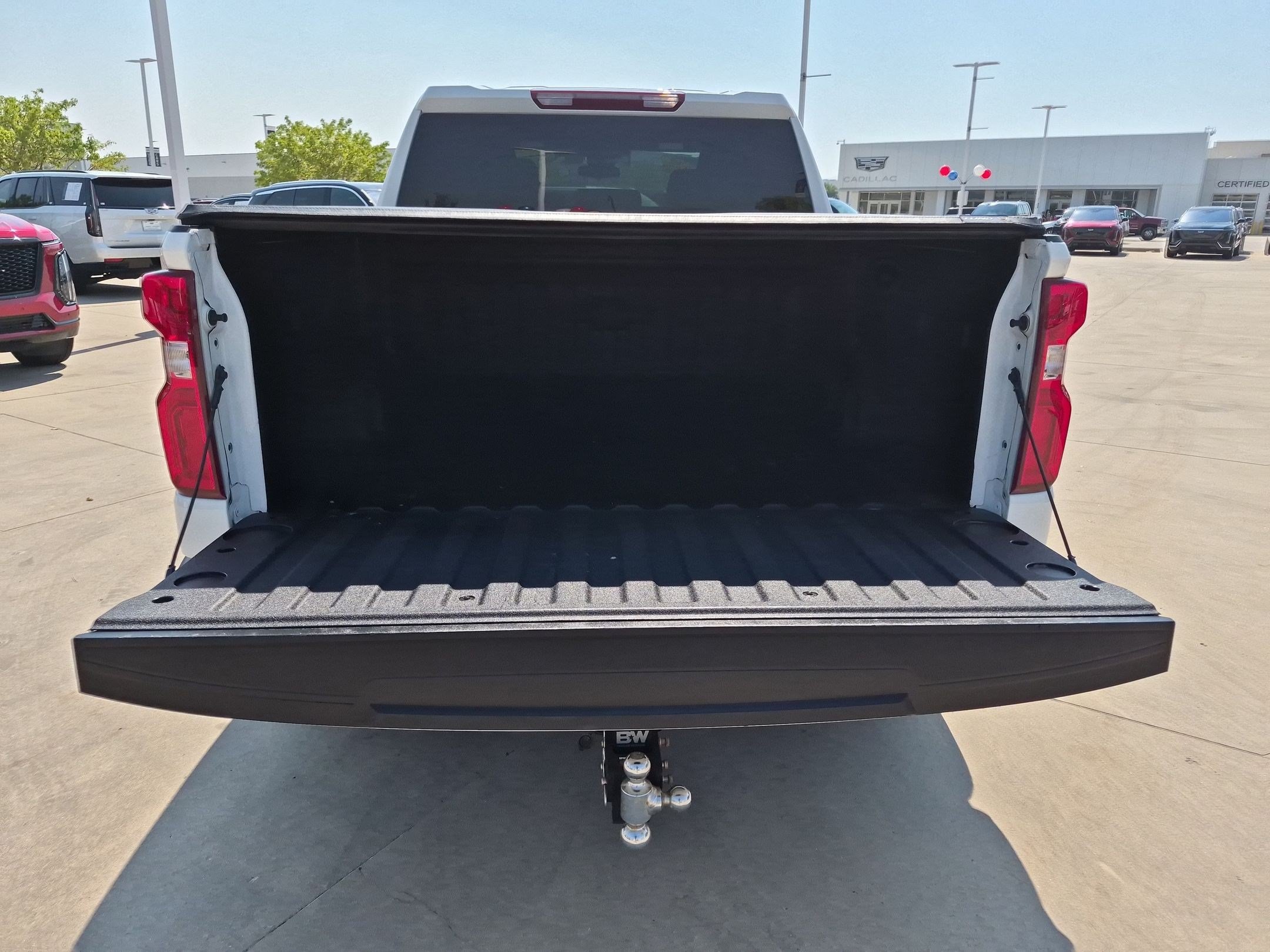 Used 2022 Chevrolet Silverado 1500 RST AWD/4WD image 32