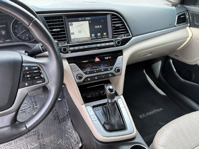 Used 2018 Hyundai Elantra Limited w/ Limited Ultimate Package 02 FWD image 28